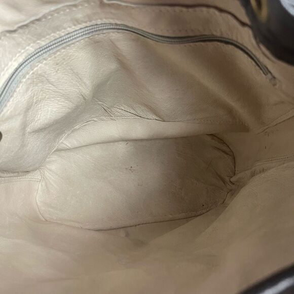 Brown croc prints black trims vegan leather bucket style drawstring shoulder bag - Picture 13 of 13